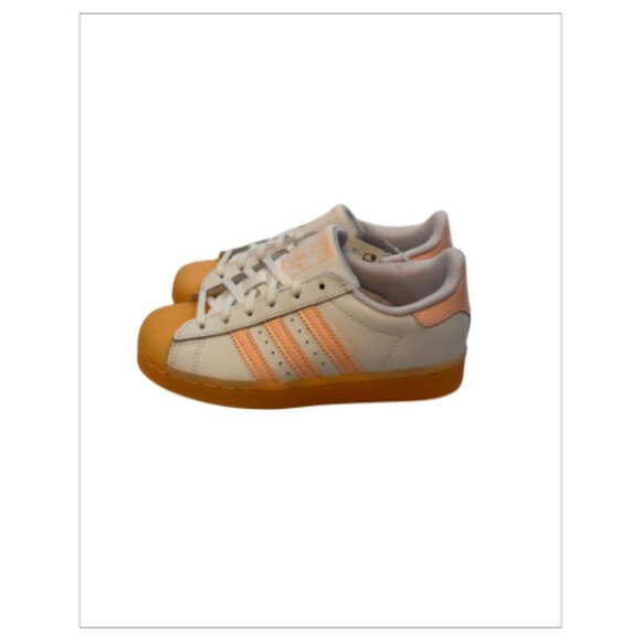 NWT Peach ADIDAS Shell Tip Superstar Shoes Size 13.5 (BB0318) - Picture 3 of 5